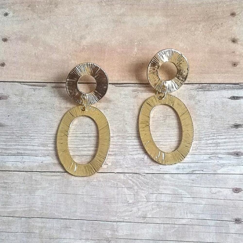 Gold Textured Oval Stud Earrings